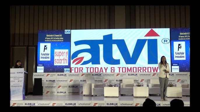 Innovative approaches to smart classrooms in schools