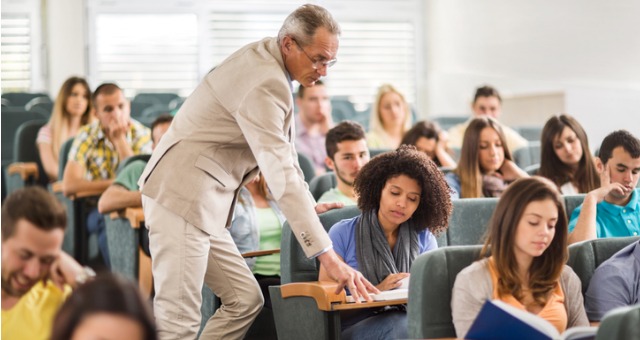 Best practices teachers follow for interactive classrooms